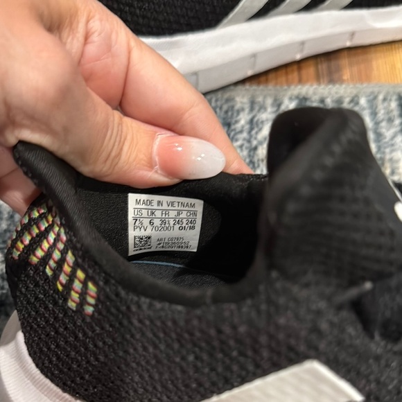 Adidas Black and White Sneakers with Mesh Upper - Picture 6 of 6